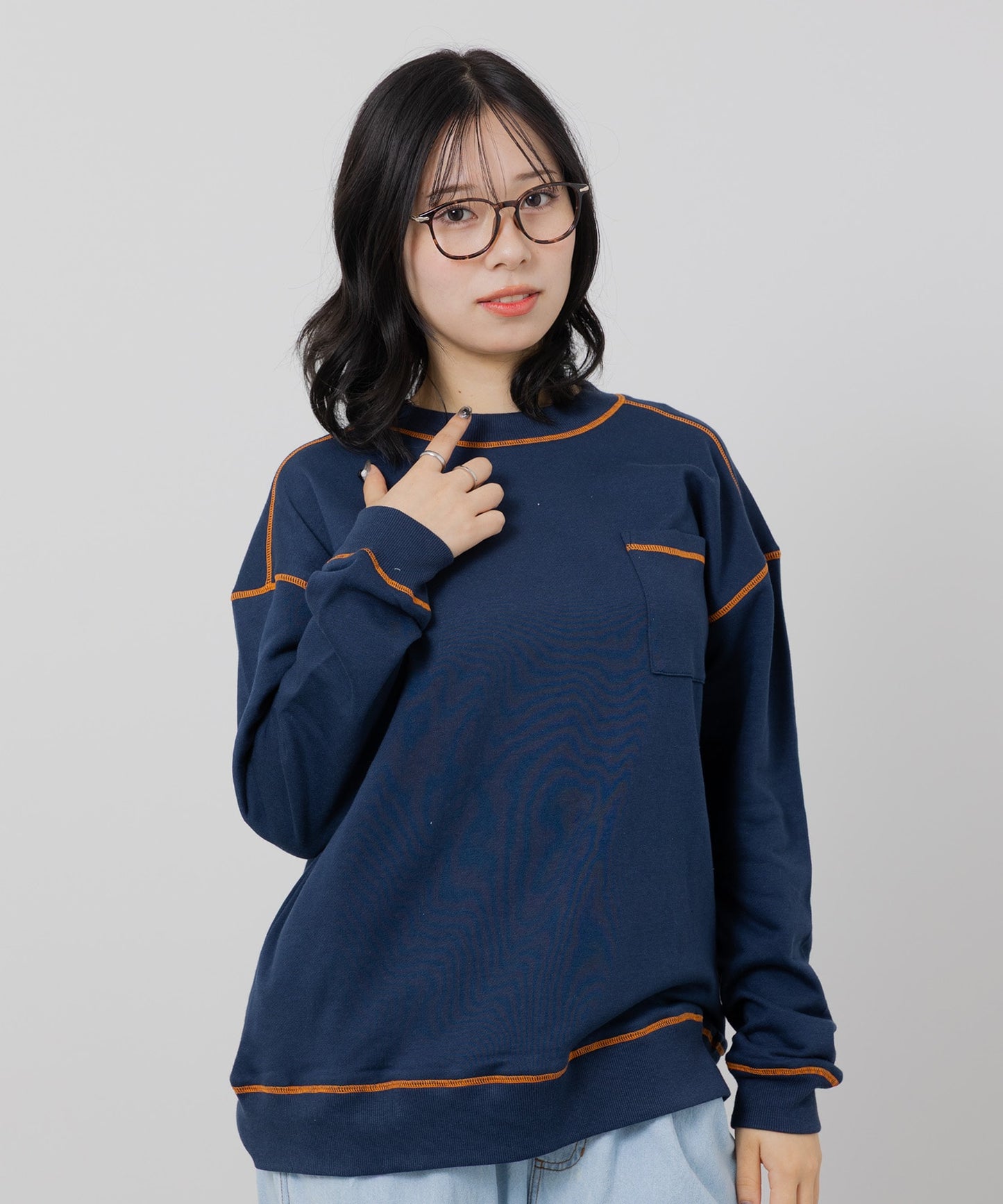 配色ステッチトレーナー（大人）