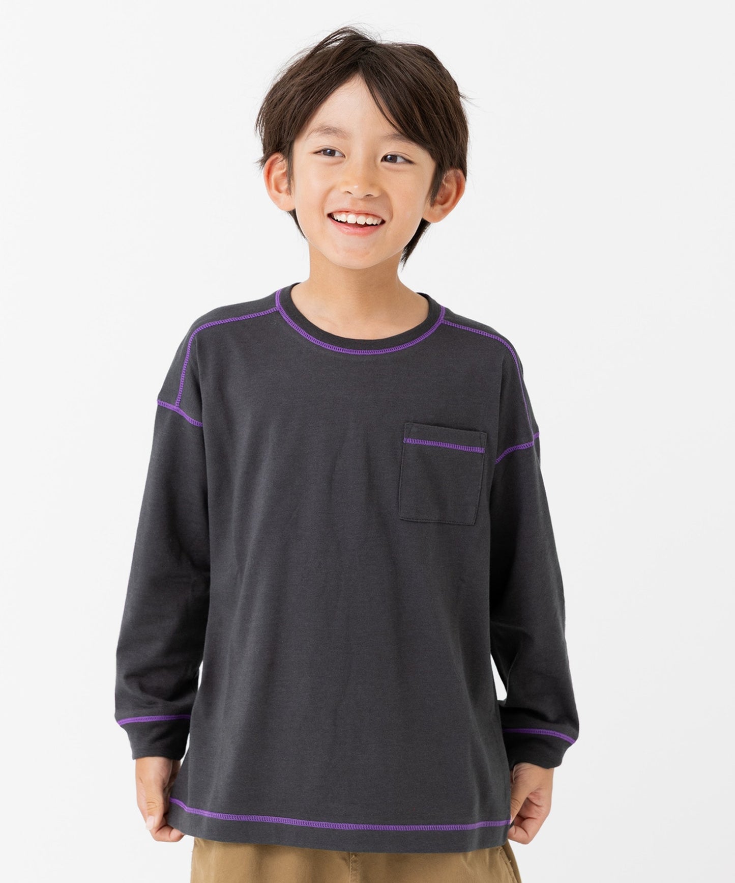 配色ステッチ長袖Tシャツ