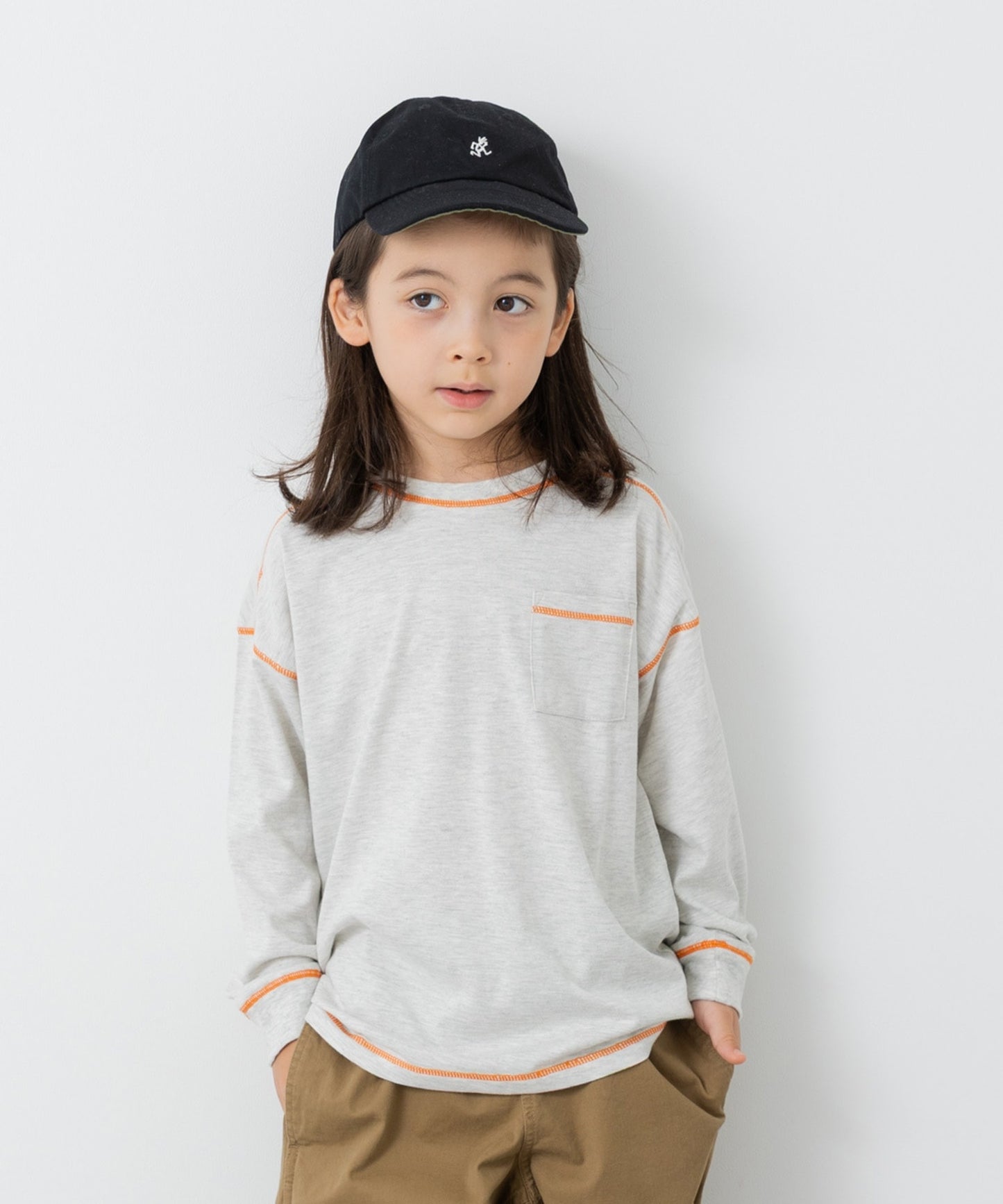 配色ステッチ長袖Tシャツ