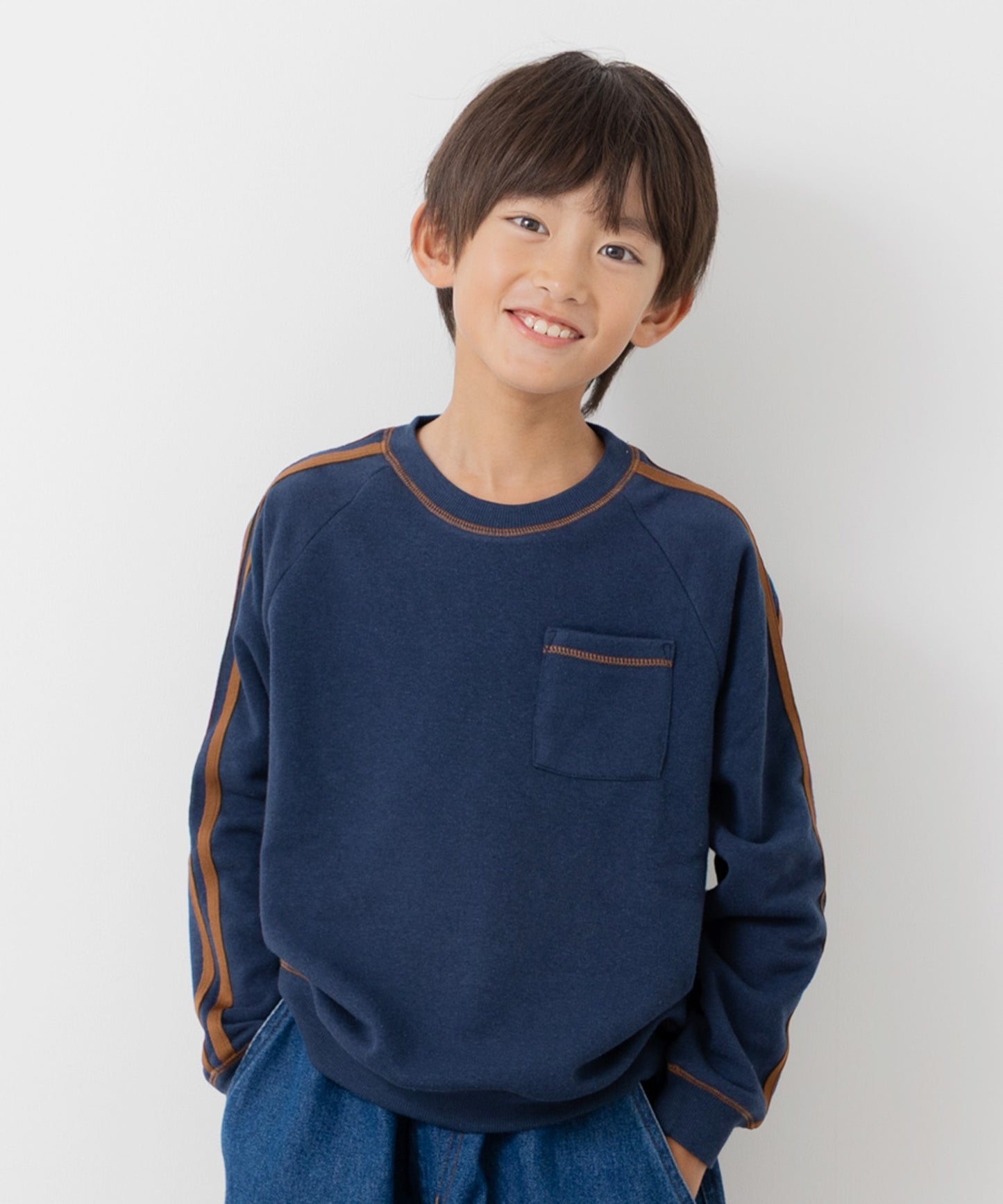 裏起毛袖ラインラグラントレーナー