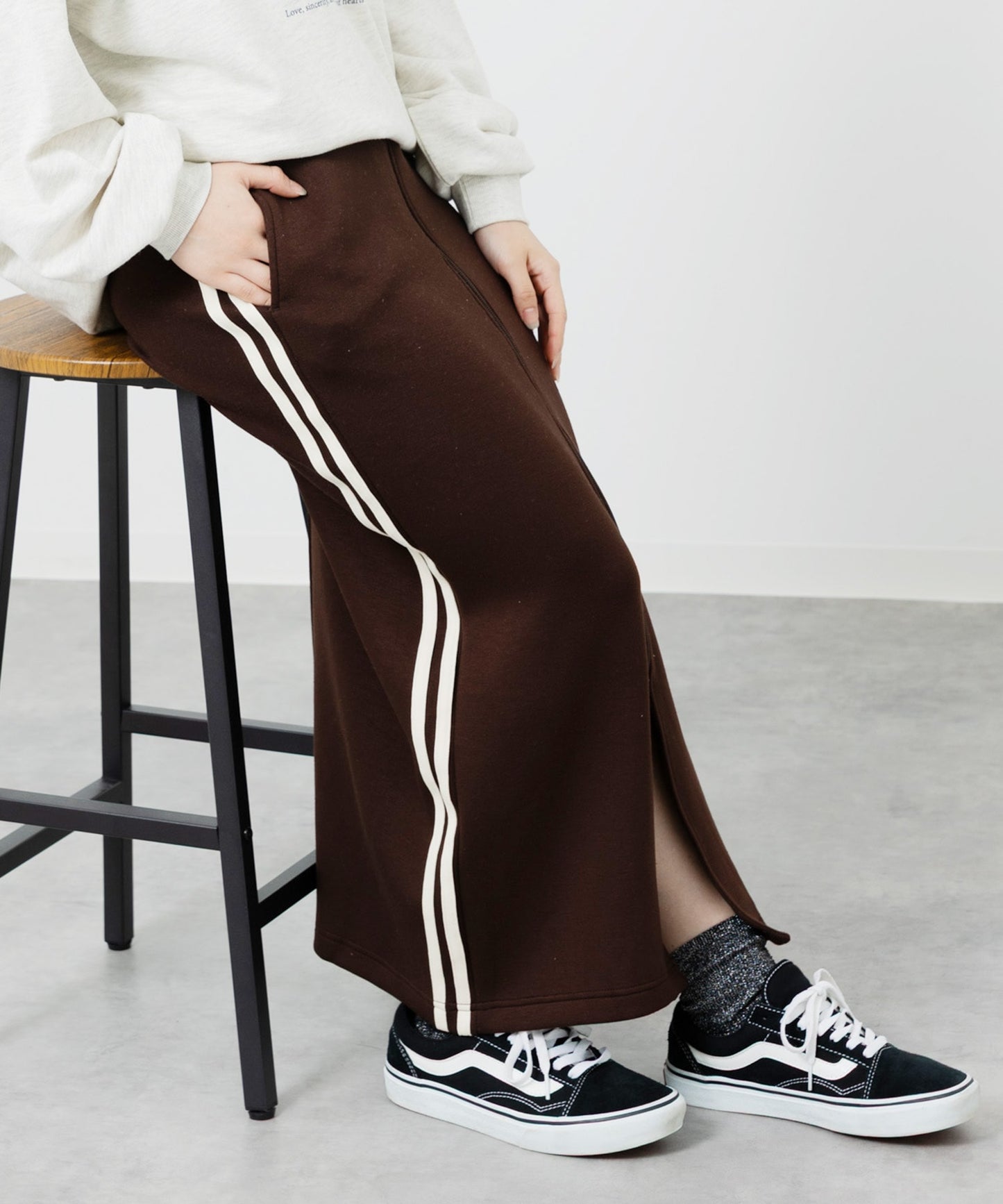 ダンボールニットラインロングスカート（大人）