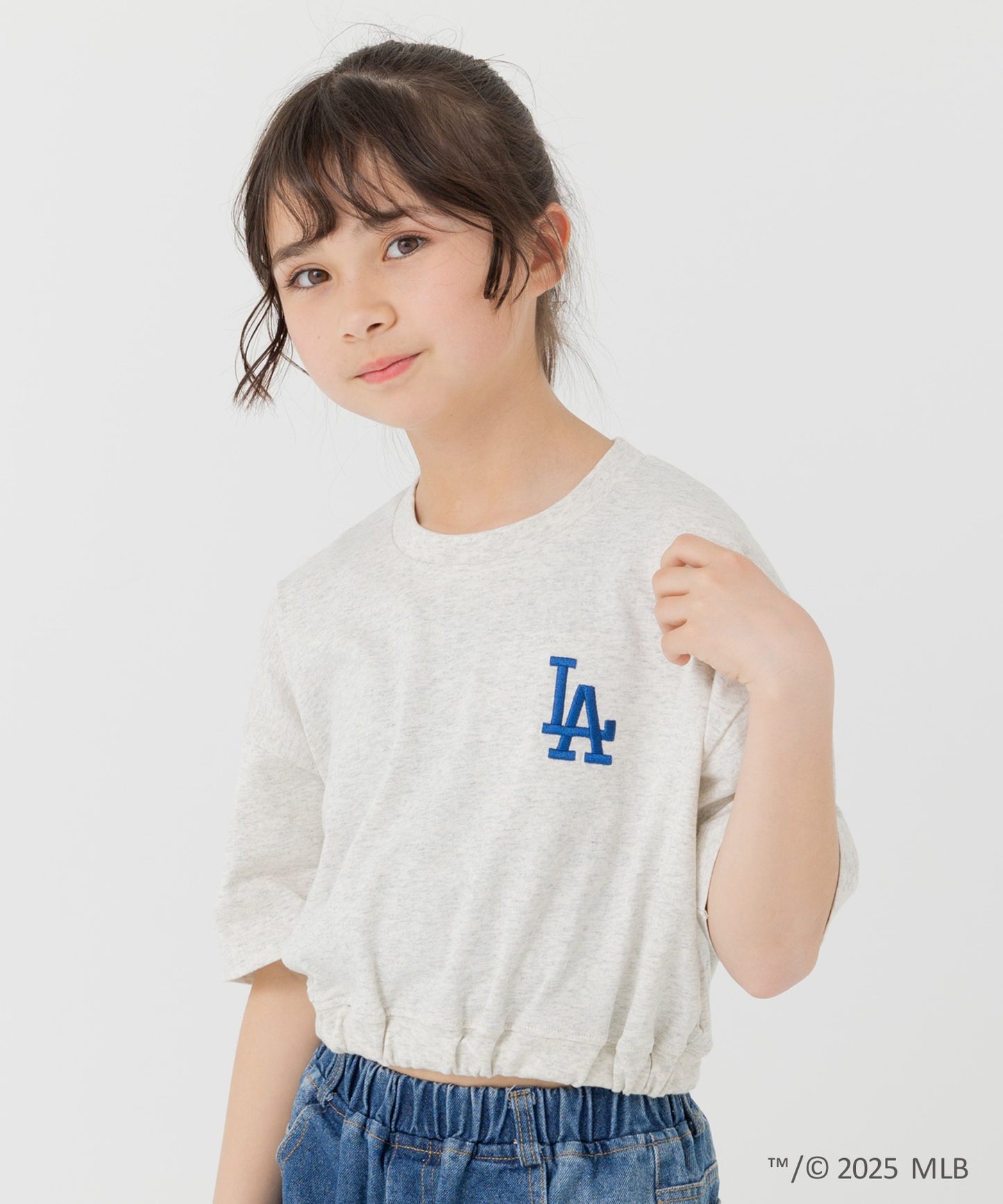 〈MLB〉ショート丈半袖Tシャツ