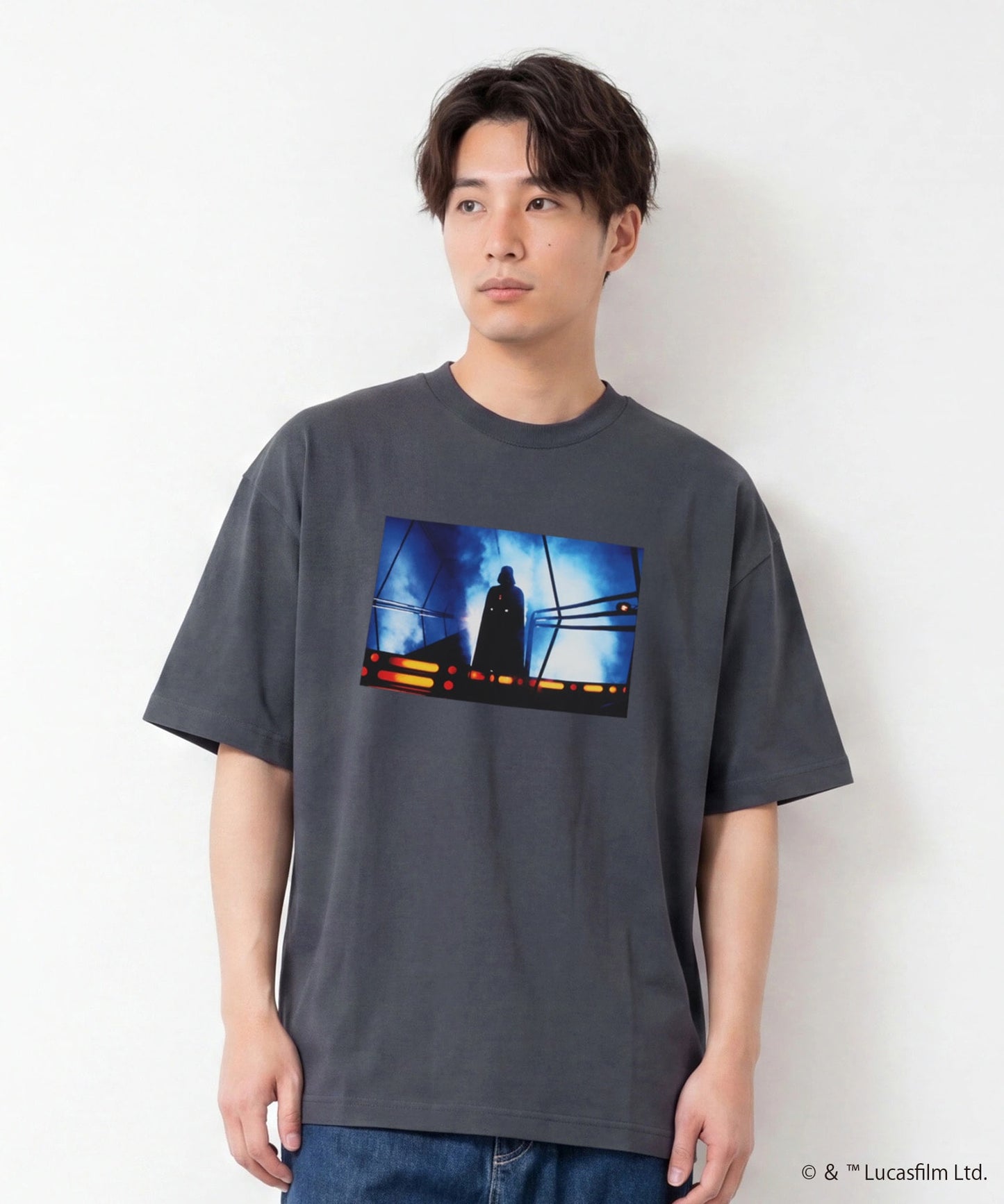 〈スター・ウォーズ〉半袖Tシャツ（大人）