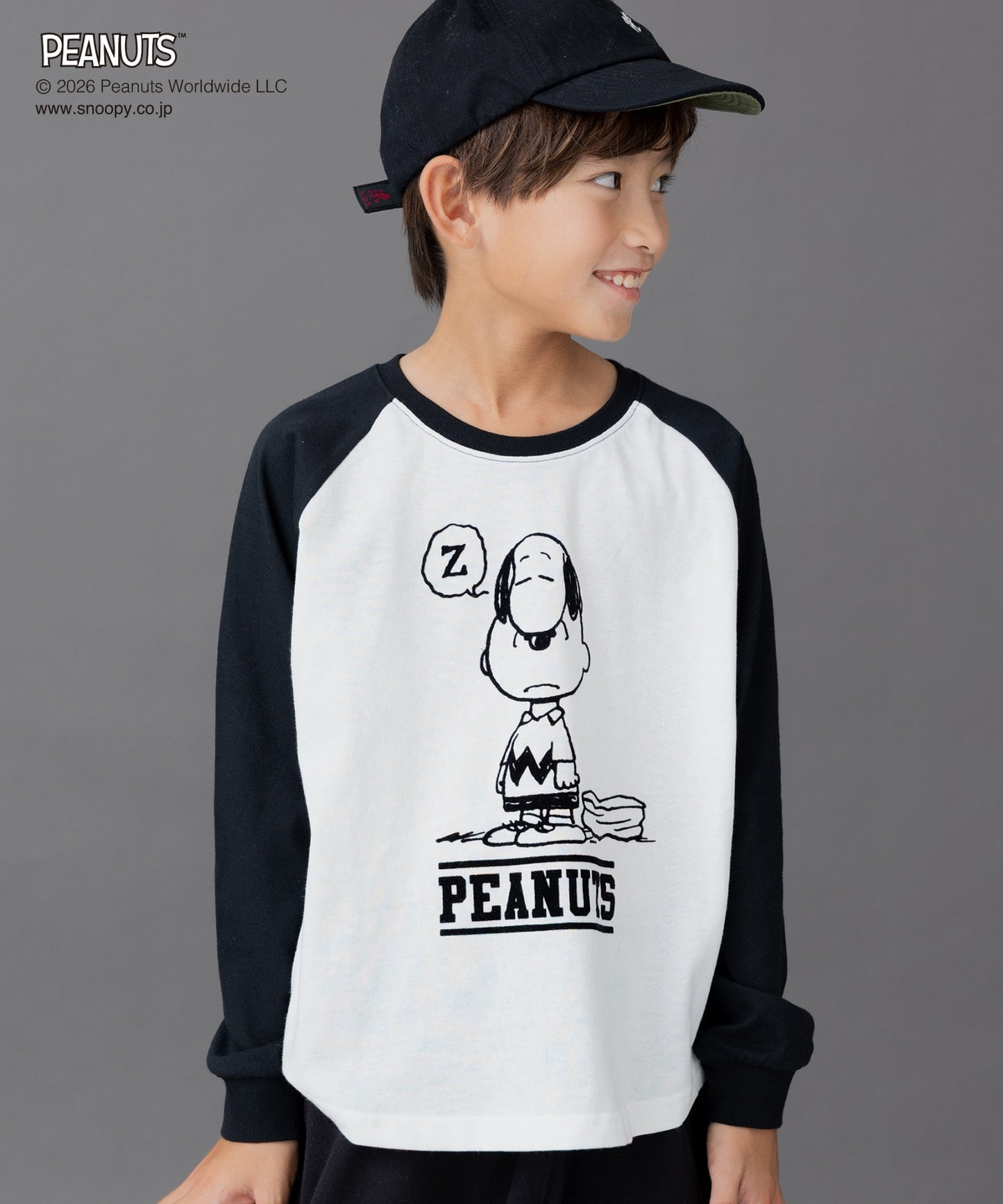 〈ピーナッツ〉長袖Tシャツ