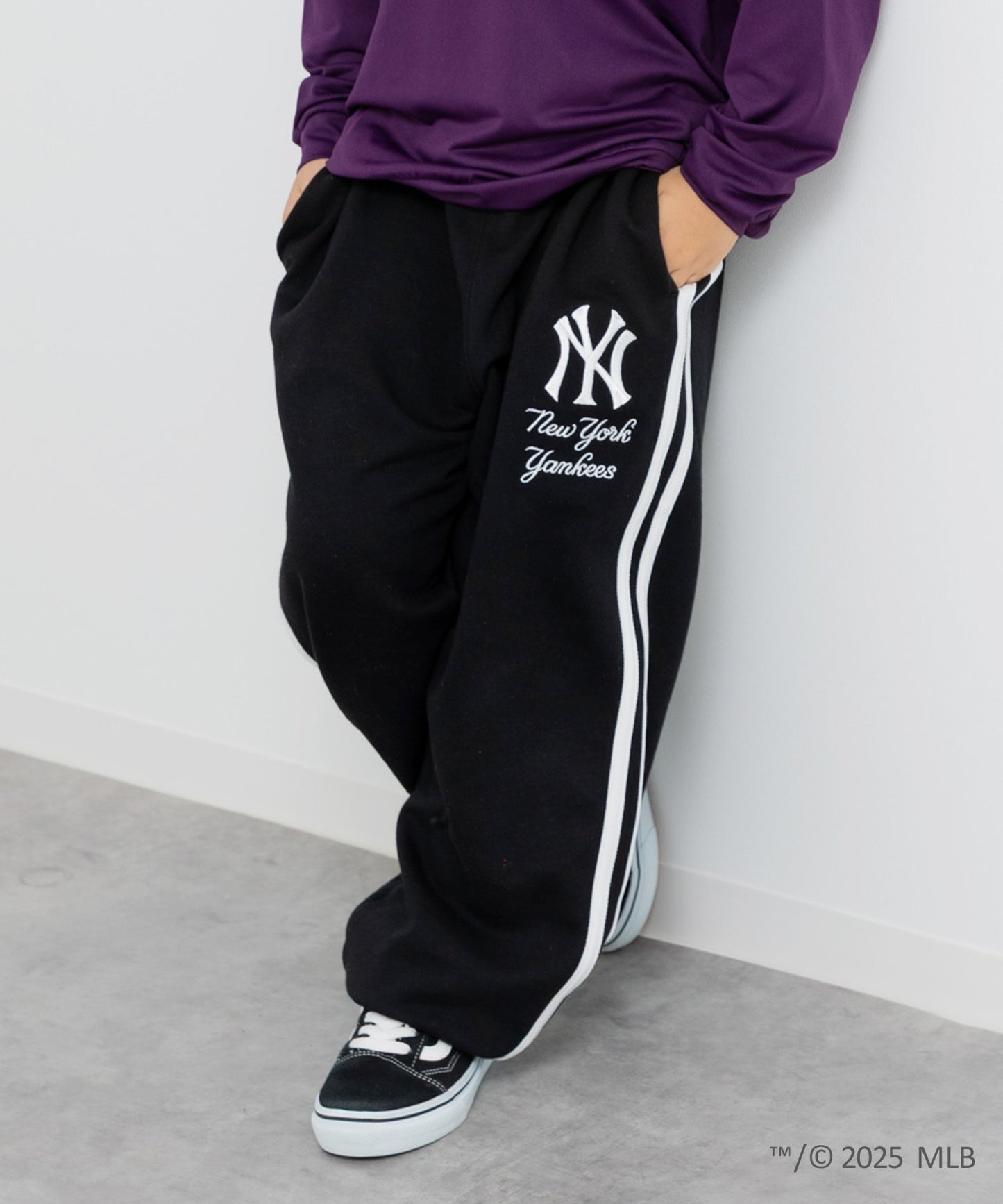 〈MLB〉スウェットパンツ